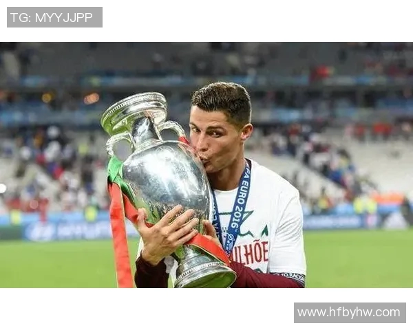 C罗对阵巴萨精彩集锦回顾展现传奇对决的巅峰时刻